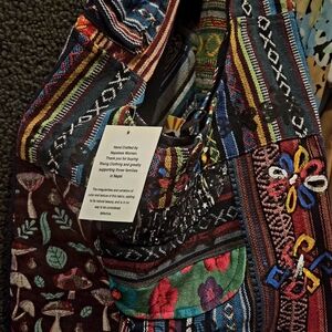 NWT Handcrafted Colorful Ethnic Embroidered Boho Bagvacation.